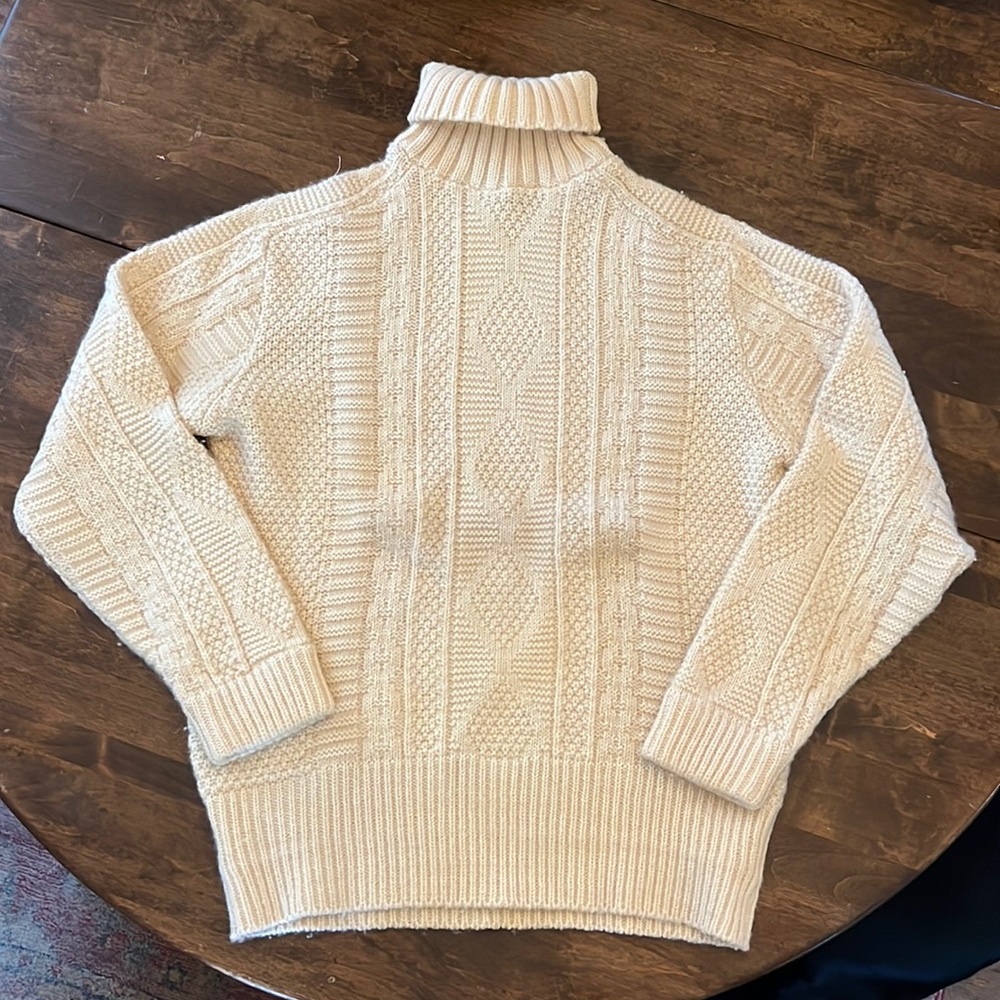 Kambern Vintage  Fisherman Sweater in Classic Cream Wool